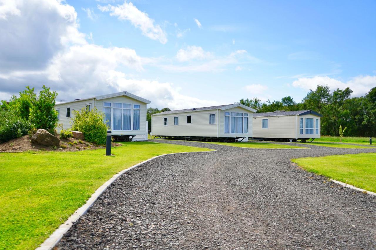 Linwater Holiday Park Villa Newbridge  Exterior photo