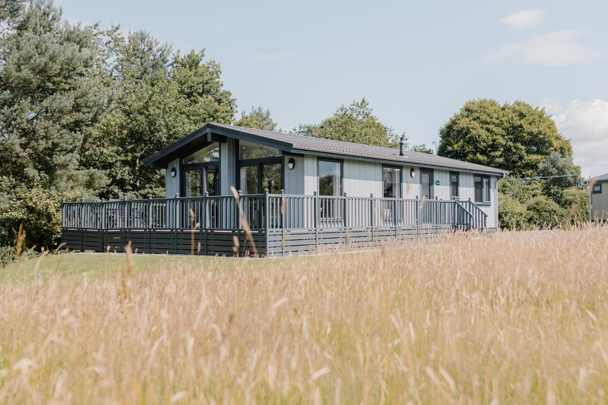 Linwater Holiday Park Villa Newbridge  Exterior photo